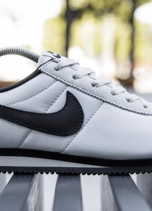 Nike classic cortez white black