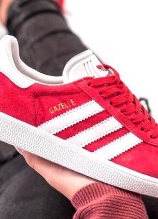 Adidas gazelle red