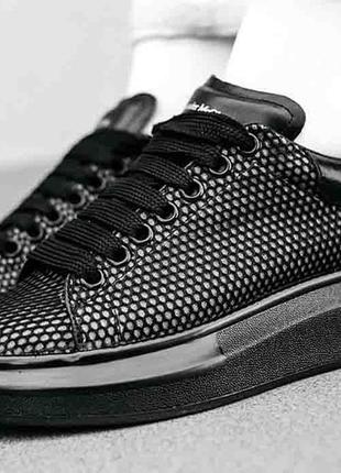 Mcqueen "black/grid"