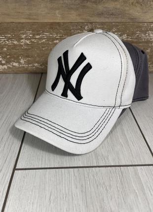 Бейсболка newyorkyankees