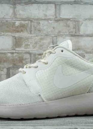 Nike roshe run white