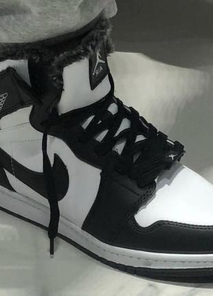Jordan 1 black/white 41