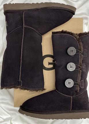 Ugg bailey button triplet ii plum