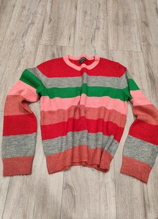 Яскравий светр.1 фото