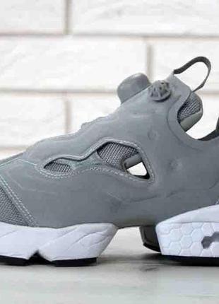 reebok Coming insta pump fury  grey/white