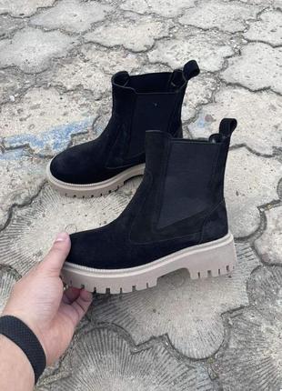 Ботинки з натуральної замші