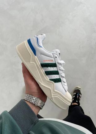 Жіночі кросівки, на високі підошві, адідас, білі