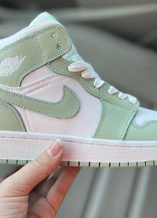 Jordan retro 1 green