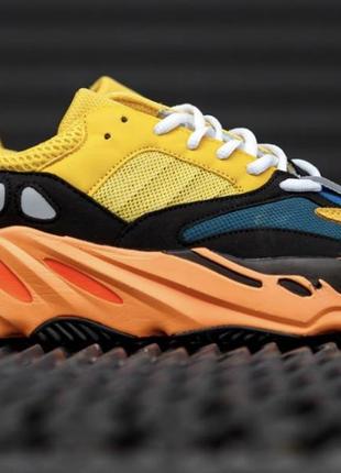 Жовті кросівки адідас їзі 700 унісекс adidas coachella collaboration shoes clearance sun 41