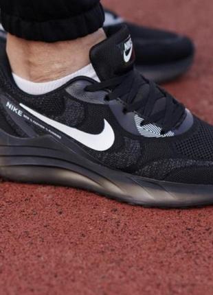 Nike running black