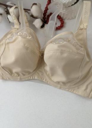 Бюстгальтер 5068 чашка е объем 85