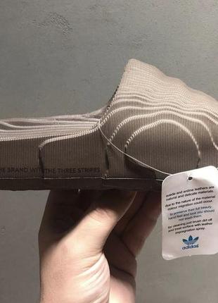 Adidas yeezy adilette slide brown