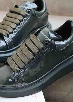 Mcqueen dark khaki patent( premium ) 36