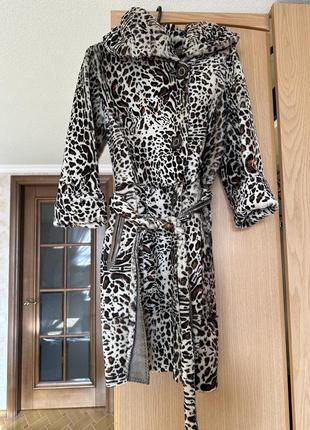 Хутряне пальто з натуральної шкіри