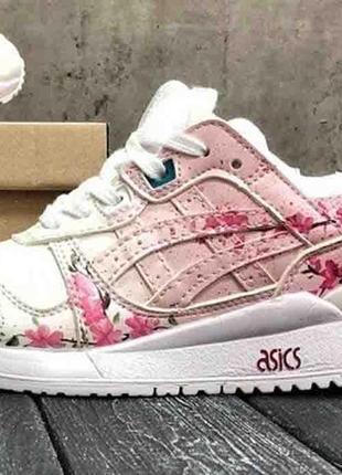 Asics sakura