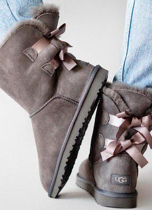 Ugg bailey bow gray