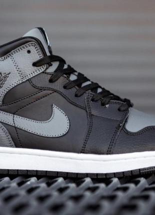 Jordan 1 black grey winter fur 38
