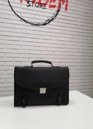 Чоловічий шкіряний портфель