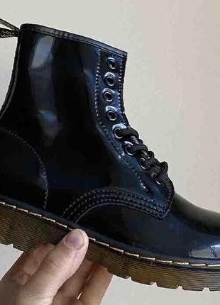 Dr. martens patent 36 36