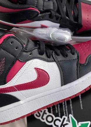 Jordan 1 retro mid maroon black 36