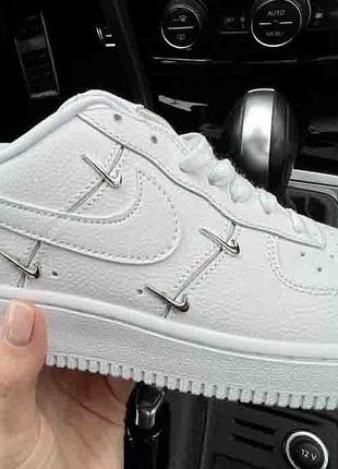 Nike air force metal swoosh white 36