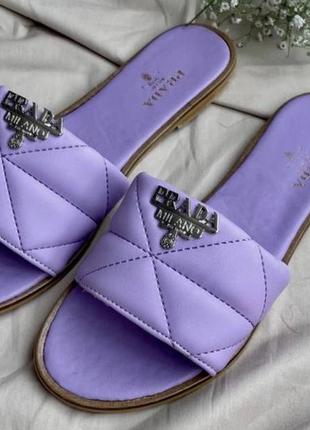 Prada slides ‘purple’
