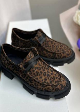 Эксклюзивные туфли лоферы из натуральной итальянской кожи и замши женские на шнурках2 фото