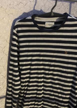 Полосата кофта