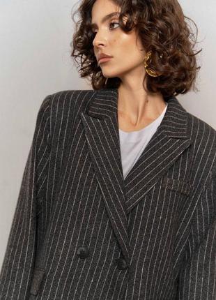 Пиджак-пальто в полоску на подкладке пуговица графит серый вискоза плечи люкс под zara mango hm оверсайз мужского кроя теплый нашивка принт удлиненный8 фото