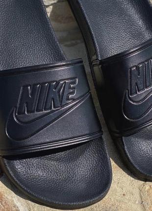 Nike benassi black logo black