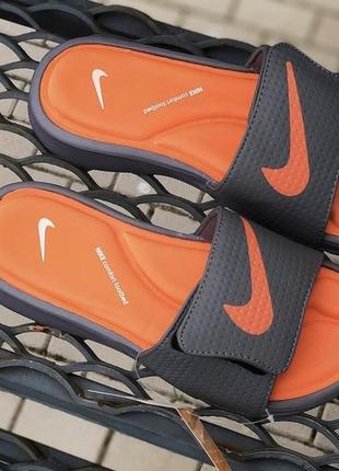 Nike black orange  40