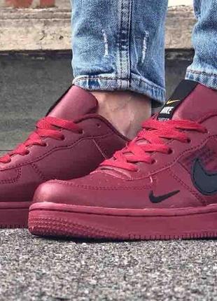 Nike air force 1’07lv8 ultra bordo