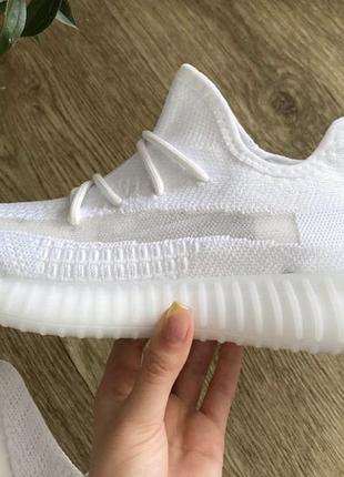 Adidas yeezy boost 350 v2 triple / white 36