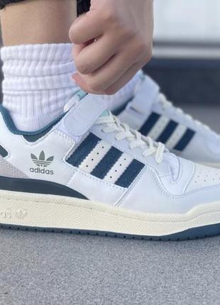 Adidas forum white blue