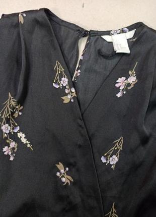 Очень красивая нарядная блуза боди на запах от h&amp;m, цветочный принт4 фото