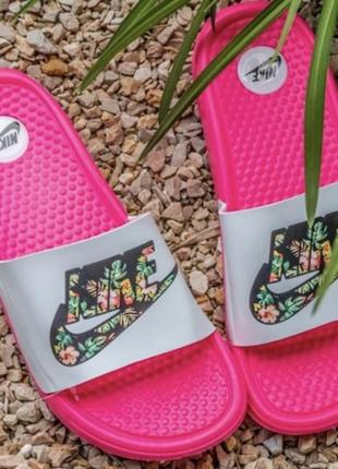 Nike benassi neon pink logo