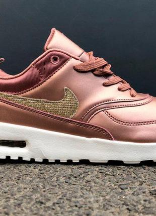 Nike thea jewel gold 38