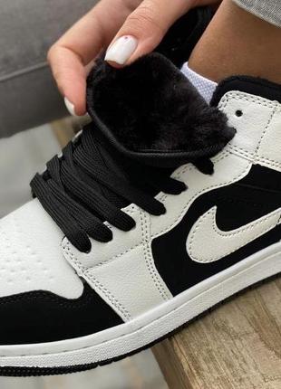 Jordan 1 white black winter