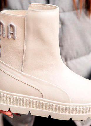 Puma fenty by r!hanna chelsea sneaker b00t "vanilla ice"1 фото