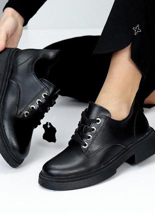 Женские кожаные черные туфли на каблуке демисезонные деми на байке натуральная кожа весна осень