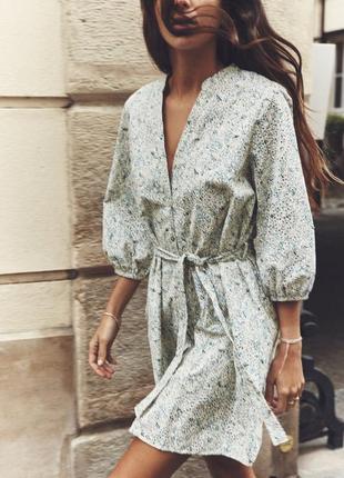 Невероятное платье с принтом от zara