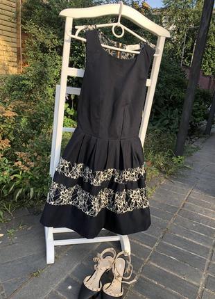Брендовое платье солнце клеш английской фирмы closet с кружевом , с красивой спинкой3 фото