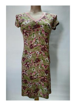 Оригинальная вискозная ночная сорочка с цветочным принтом для девушки размеры с. м