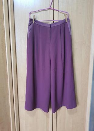Легкие летние юбка-брюки, кюлоты, широкие укороченные бордово-сливовые штаны1 фото