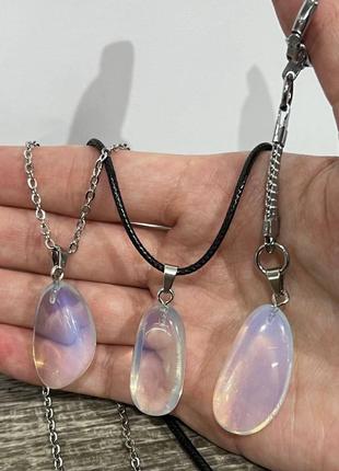 Лунный камень опал кулон природной формы на шнурочке - оригинальный подарок парню,...