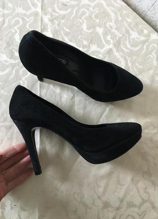 Замшевые туфли. бразилия.