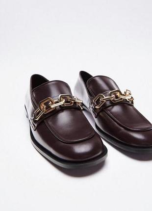 Лоферы коричневые zara
