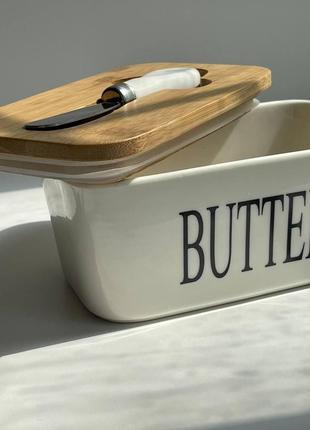 Маслянка керамічна з ножем та бамбуковою кришкою butter, білий2 фото