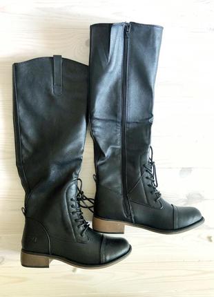 Стильные женские сапоги (новые)