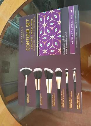 Набір пензликів для макіяжу